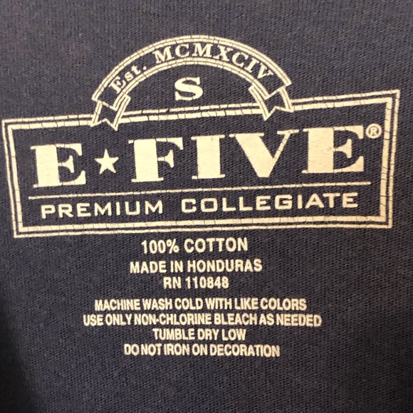 Blue E Five Premium Collegiate University of Norte Dame Graphic Tee, Size Small - Picture 3 of 3